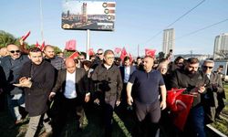 İzmir Büyükşehir Belediye Başkanı Tugay, Meslek Fabrikası binasının tahliyesine tepki gösterdi