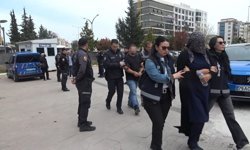 Kilis merkezli 9 ilde siber bahis operasyonu: 35 gözaltı, 23 tutuklama