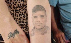 Oğlu 9 yıl önce öldürülen acılı anne: 'Kolumdaki resmiyle avunup duruyorum'