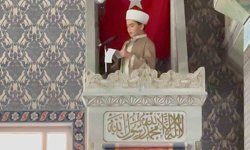 Rize'de 13 yaşındaki öğrenciden cuma hutbesi