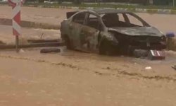 Sağanak yağış Mardin'de hayatı olumsuz etkiledi