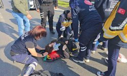 Sağlık personelinin kullandığı araç öğrenciye çarptı: 1 yaralı