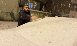 Sarıkamış'a kış geri döndü: Kar kalınlığı 15 santimetreyi aştı