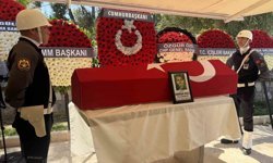 Şehit polisin cenazesinde gözyaşları sel oldu