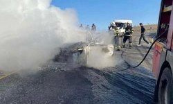 Siirt’te Korku Dolu Anlar: Alev Alan Otomobilden Aile Son Anda Kurtuldu