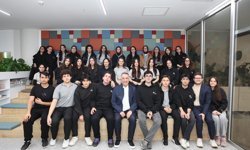 Sultangazi Belediye Başkanı Abdurrahman Dursun, gençlerle bir araya geldi