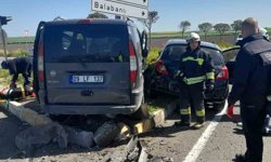 Tekirdağ'da hafif ticari araç ile otomobil çarpıştı: 5 yaralı