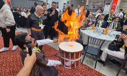 Tekirdağ'da Şanlıurfa rüzgarı: 1 ton çiğ köfte ikram edildi