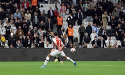 Trendyol Süper Lig: Beşiktaş: 0 - Fatih Karagümrük: 0 (Maç devam ediyor)