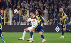 Trendyol Süper Lig: Fenerbahçe: 0 - Çaykur Rizespor: 0 (İlk yarı)