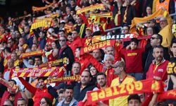 Trendyol Süper Lig: Göztepe: 1 - Kasımpaşa: 1 (İlk Yarı)
