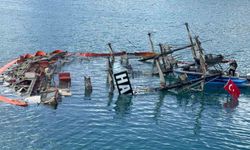 Tur teknesi sulara gömüldü, bir kişi hayatını kaybetti