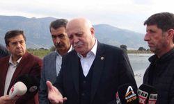 TZOB Genel Başkanı Bayraktar, Manisa'da su altında kalan tarım arazilerini inceledi, destek çağrısı yaptı