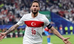 Hakan Çalhanoğlu: '24 yıl sonra başardığımız için çok gururluyum'