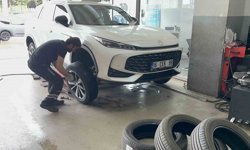 1 Mayıs'ta işçiler meydanda, lastikçiler tezgahta