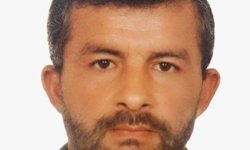 1 tonluk malzemelerin arasında kalan işçi hayatını kaybetti