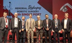 30 ülkeden 200'den fazla hekim Single Port teknolojisini İstanbul'da tartıştı