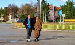48 yıldır engelli evlada adanmış bir ömür ve vefakar Erzurumlu annenin hayalleri