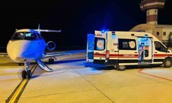 Ağrı'da kalp yetmezliği tanısı bulunan çocuk, uçak ambulansla Ankara'ya sevk edildi