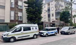 Antalya'da Kazakistan uyruklu kadın evinde ölü bulundu