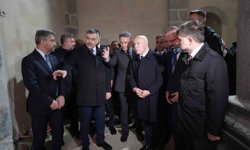 Bakan Çiftçi, Erzurum'da restorasyonu devam eden Fetih Camii'ni inceledi