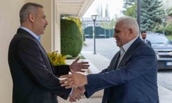 Bakan Fidan, Haşdi Şabi Komisyonu Başkanı el-Feyyad ile bir araya geldi