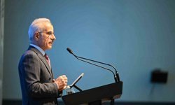 Bakan Uraloğlu: '81 ilimizde kademeli olarak hizmete aldığımız 5G ile ilk günden yaklaşık 21 milyon abone buluştu'
