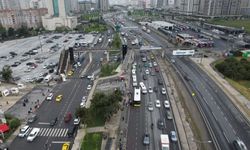 Bayram tatili öncesi İstanbul'da trafik yoğunluğu yüzde 65'e ulaştı