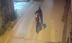 Çalınan motosikletinin peşine düştü, hırsızlara yetişemedi
