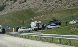 Diyarbakır'da mezuniyet kutlamasına giden öğrenciler kaza yaptı: 6 yaralı