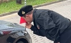 Down sendromlu Ömer'in bayrak hassasiyeti duygulandırdı