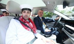 En özel birlik: Özel gençlere kına yakıldı, halaylar çekildi
