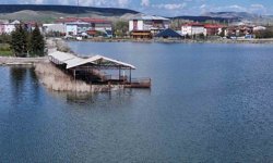 Göçmen kuşların durağı kuruma noktasına gelmişti, şimdi ise dolup taştı