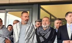 İsrail'in alıkoyduğu Küresel Sumud Filosu'ndaki 422 aktivist İstanbul'a geldi