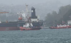 İstanbul Boğazı'nda arıza yapan gemi kurtarıldı