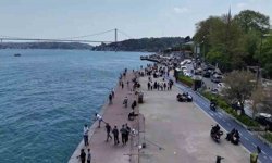 İstanbul'da güneşi gören sahile koştu