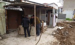 Kaçak kazı ihbarında 'altın bulundu' iddiası polisi alarma geçirdi