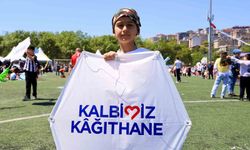 Kağıthane'de gökyüzü şenlendi: 15 bin uçurtma dağıtıldı, dereceye girenlere ödül yağdı