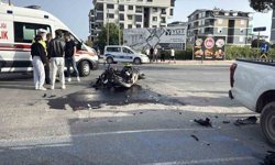 Kamyonetle çarpışan motosikletli ağır yaralandı