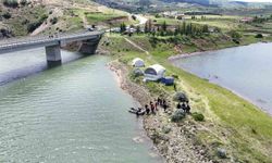 Kızılırmak'a düşen genci arama çalışması devam ediyor