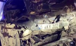Kocaeli'de zincirleme kaza: 4 araç birbirine girdi, 3 yaralı