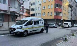 Küçükçekmece'de husumetliler arasında silahlı çatışma: 1 yaralı