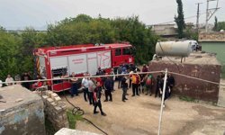 Mardin'de evde çıkan yangında 4 kişi dumandan etkilendi