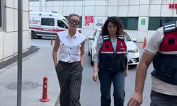 Oyuncu Serenay Sarıkaya sağlık kontrolünden geçirildi