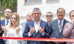 Özgür Özel Bornova'da toplu açılış törenlerine katıldı