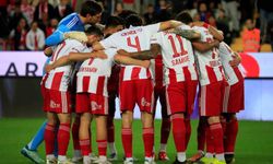 Süper Lig'e veda edecek son takım yarın belli olacak