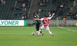 Trendyol Süper Lig: Kocaelispor: 0 - Fatih Karagümrük: 0 (İlk yarı)