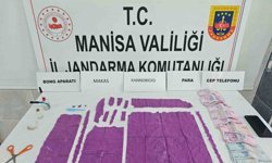 Turgutlu'da 13 bin 800 içimlik sentetik uyuşturucu ele geçirildi