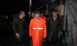 Vali Tavlı'dan sel açıklaması: 'Can kaybı ve yaralanma yok, iş yerlerinde zararlar mevcut'