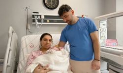 Yeni hastanenin ilk bebeği doğdu